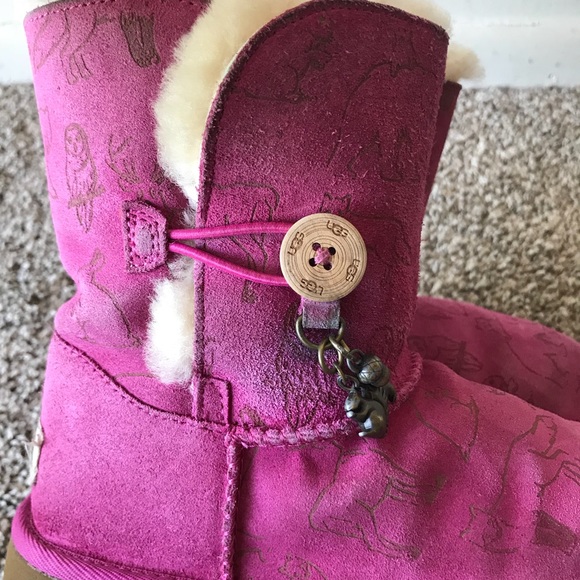 UGG Girl Pink Bailey Animal  Short Boots Size 3 - Picture 5 of 7